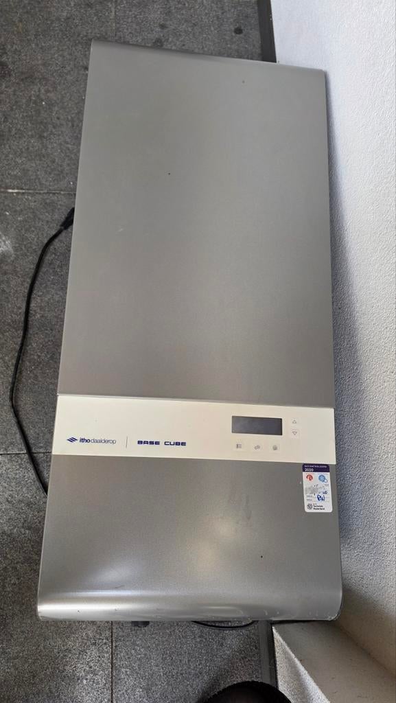 Itho Daalderop Base Cube ketel - voor onderdelen, Doe-het-zelf en Verbouw, Verwarming en Radiatoren, Ophalen