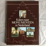 Kijken naar monumenten in Nederland - A.P. Smaal - 1979 zgan, Ophalen of Verzenden, Zo goed als nieuw, Overige onderwerpen