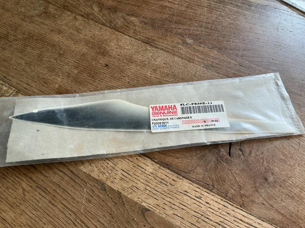 Yamaha Aerox YQ 50 sticker 5LCF839E-11., Verzenden