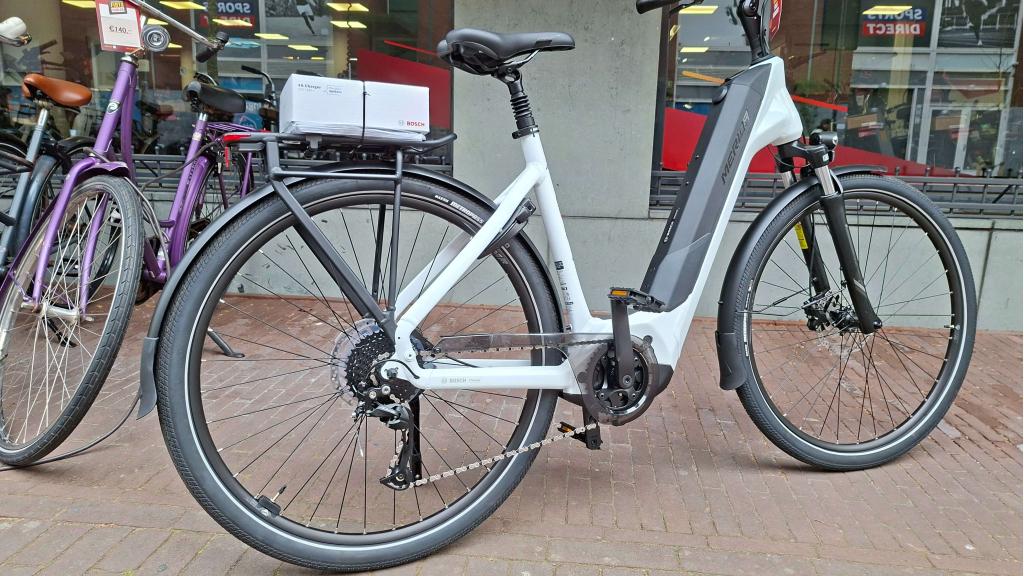 Fietshokje Raaks: Merida E-Float, Niet ingevuld, Nieuw, Niet ingevuld, Niet ingevuld