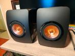KEF LS50 (Zwart), Zo goed als nieuw, 120 watt of meer, Front, Rear of Stereo speakers, Ophalen