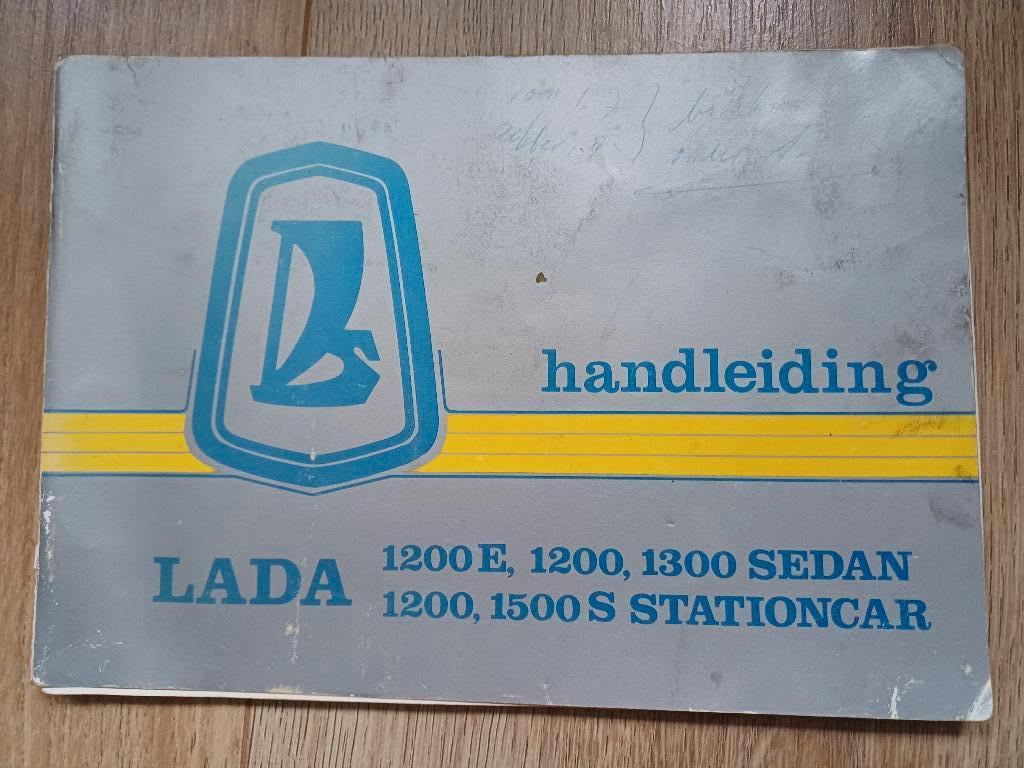 Lada 1200, 1300, 1500 instructieboekje, Verzenden, Gelezen, Overige merken
