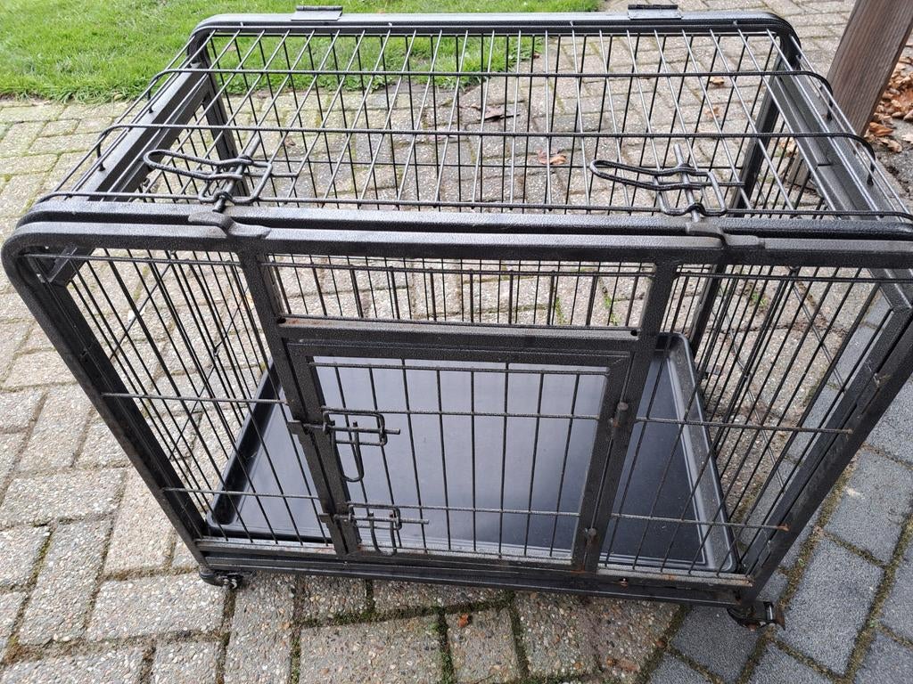 Benche op wieltjes met gebruikers sporen, Dieren en Toebehoren, Ophalen, Gebruikt, 110 cm of meer, 65 tot 100 cm