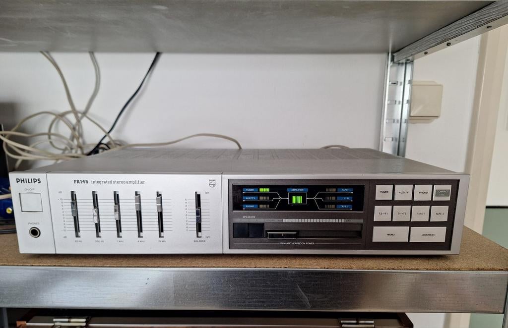 Philips FA145 met Equalizer., Audio, Tv en Foto, Versterkers en Receivers, Ophalen of Verzenden, Overige merken