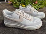 Nike Air Force 1 Luxe Witte Sneakers maat 45, Ophalen, Wit, Nike, Sneakers of Gympen