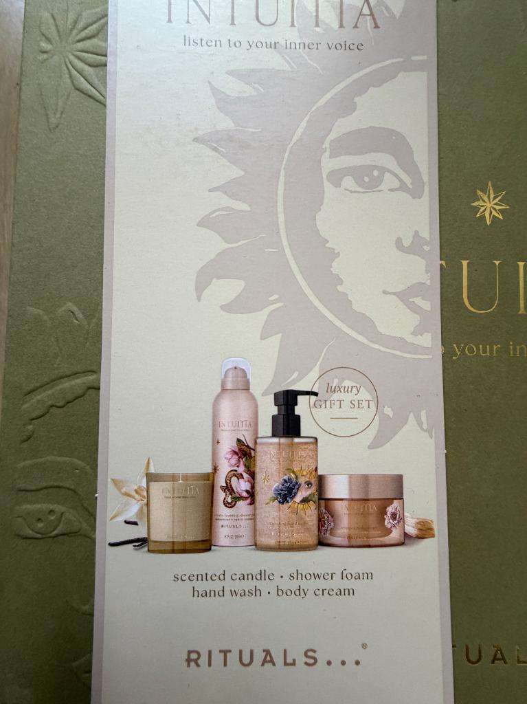Rituals Intuitia gift set/ cadeau pakket Limited nieuw, Sieraden, Tassen en Uiterlijk, Uiterlijk | Lichaamsverzorging, Nieuw, Overige typen