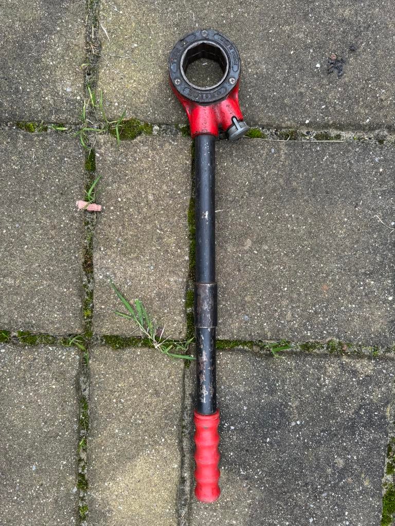 Hand snij ijzer, Ophalen, Zo goed als nieuw