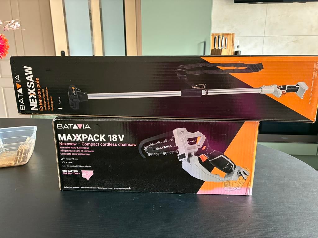 Kettingzaag met Extension pole, Ophalen of Verzenden, Nieuw, Minder dan 400 watt, Overige typen