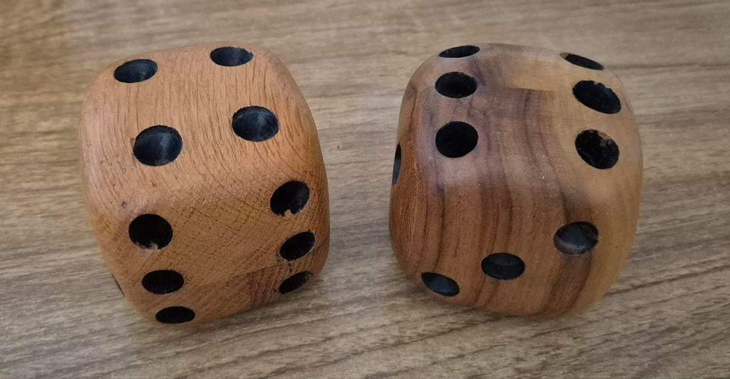 Grote houten dobbelstenen, Ophalen of Verzenden