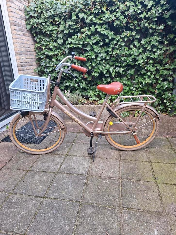 Altec Urban meisjesfiets 24inch groep 6/7, Fietsen en Brommers, Fietsen | Dames | Omafietsen, Gebruikt, Minder dan 47 cm, Ophalen