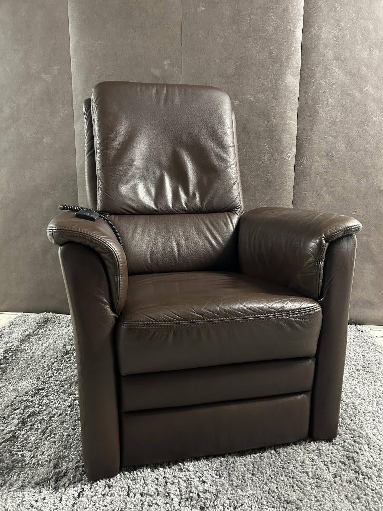 Elektrisch verstelbare Fauteuil, Gebruikt, Elektrisch verstelbare fauteuil, Ophalen of Verzenden, 75 tot 100 cm