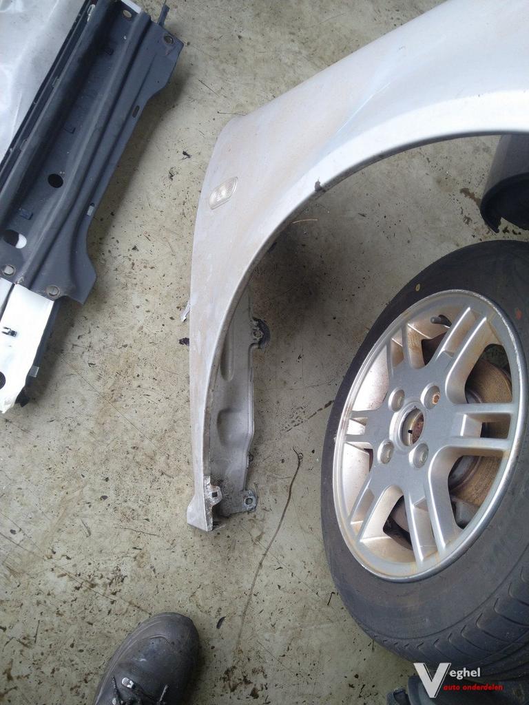 Volkswagen bora rv scherm, Ophalen, Gebruikt, -, -