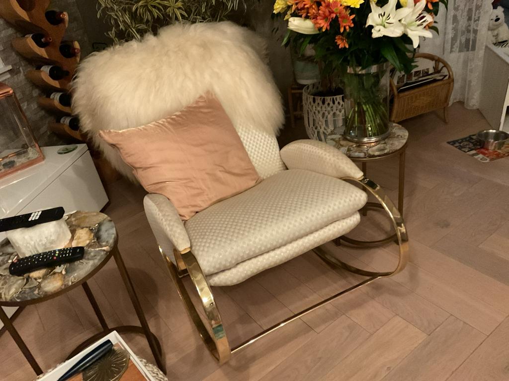 Luxe.  Stoel, Huis en Inrichting, Fauteuils, Ophalen of Verzenden, Zo goed als nieuw, Stof