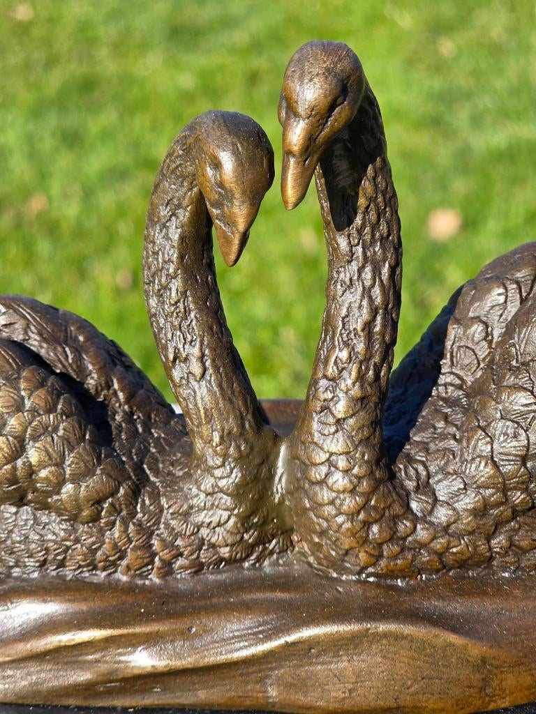 KOPPEL ZWANEN / BRONS, Tuin en Terras, Tuinbeelden, Dierenbeeld, Nieuw, Info@huisentuindecoratiemarie.nl, Huis en tuin decoratie marie