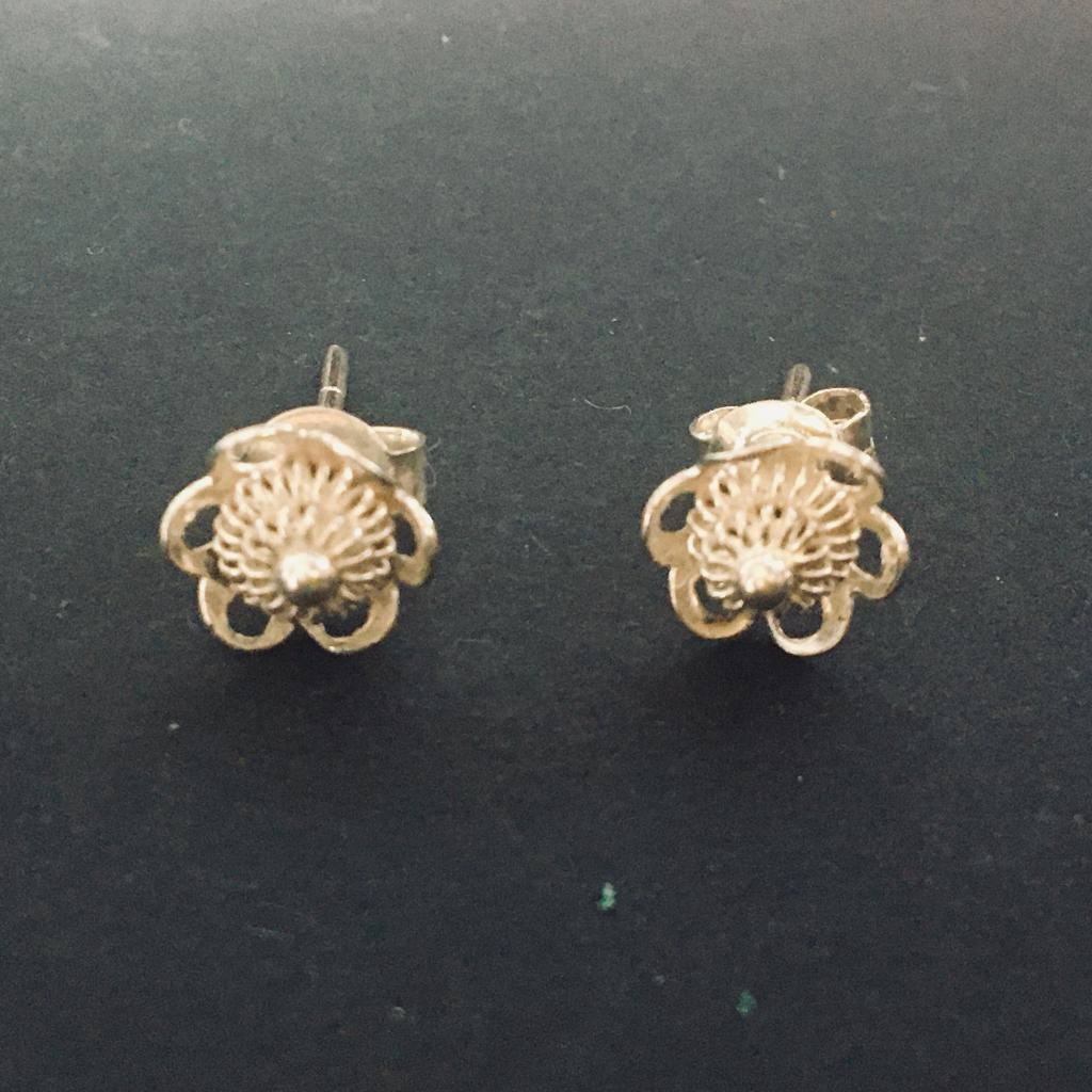 Oorbellen - Zeeuws zilveren oorstekers, Sieraden, Tassen en Uiterlijk, Oorbellen, Gebruikt, Knopjes of Stekers, Zilver, Zilver