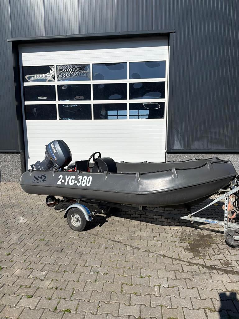 Whaly 370 met Yamaha 25 pk buitenboord motor, Watersport en Boten, Vis- en Consoleboten, Ophalen, 10 tot 30 pk, Gebruikt, 3 tot 6 meter