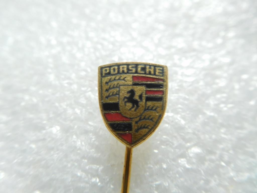 speldje Porsche emaille 11 x 9 mm, Verzamelen, Ophalen of Verzenden, Zo goed als nieuw, Overige onderwerpen