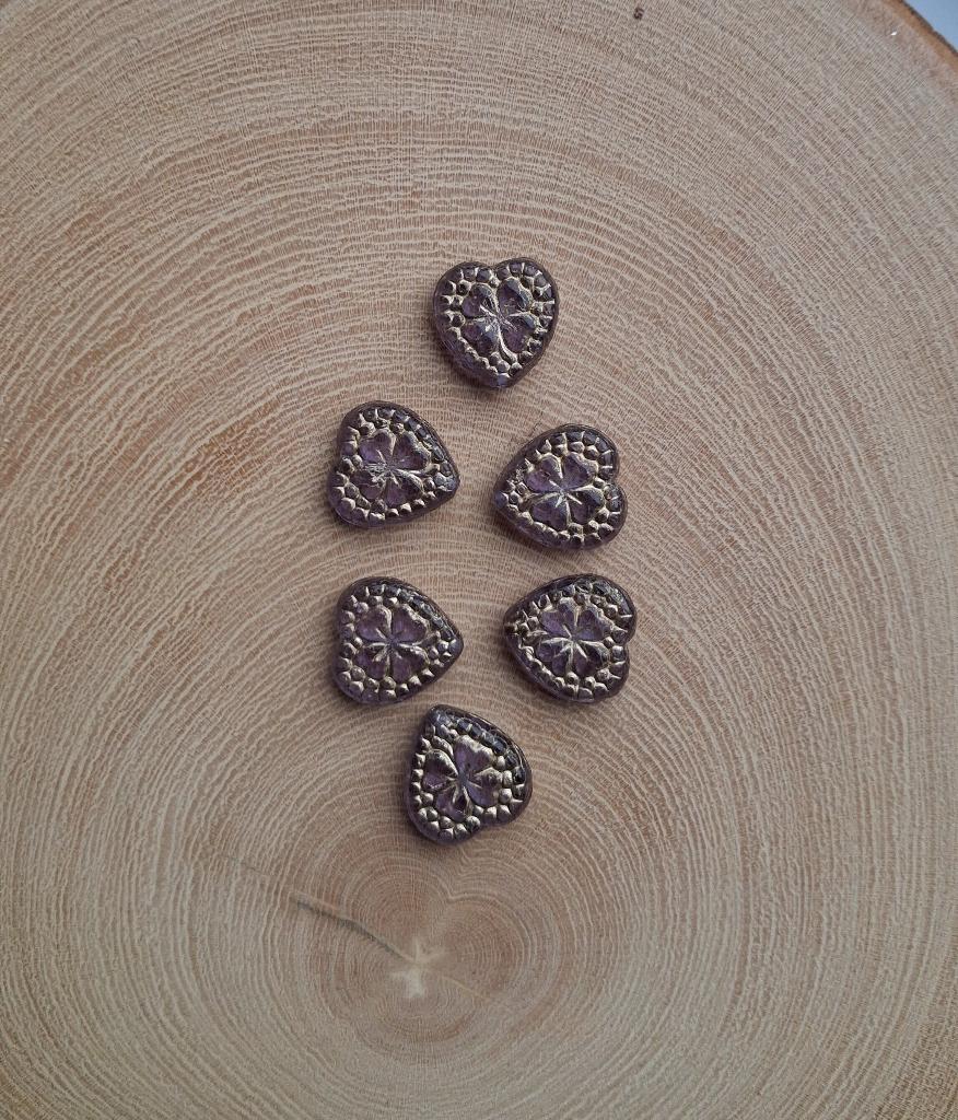 Italiaanse hartjes met klaverblad Tsjechische Glaskralen, Ophalen of Verzenden, Nieuw, Kraal