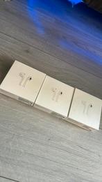 3 x airpods doosje (1 met nieuwe lader), Ophalen, Zo goed als nieuw