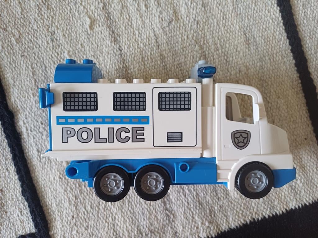Duplo politie vrachtwagen met licht/geluid, Ophalen of Verzenden, Gebruikt, Complete set, Duplo