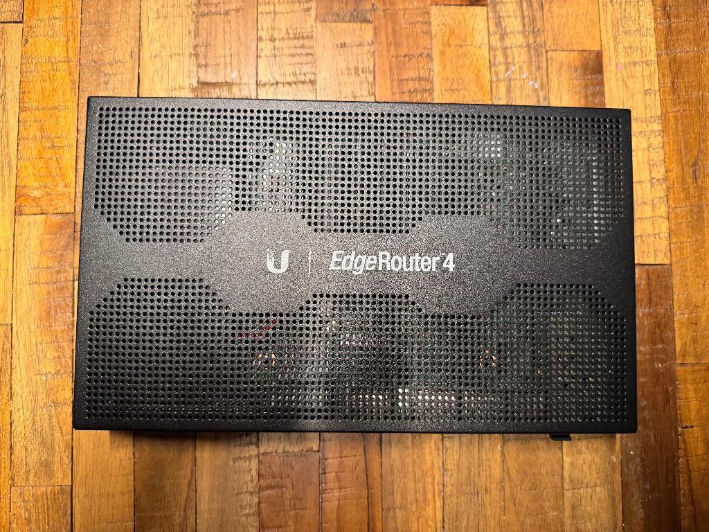 Unifi EdgeRouter 4, Ophalen, Zo goed als nieuw, Router, Ubiquity