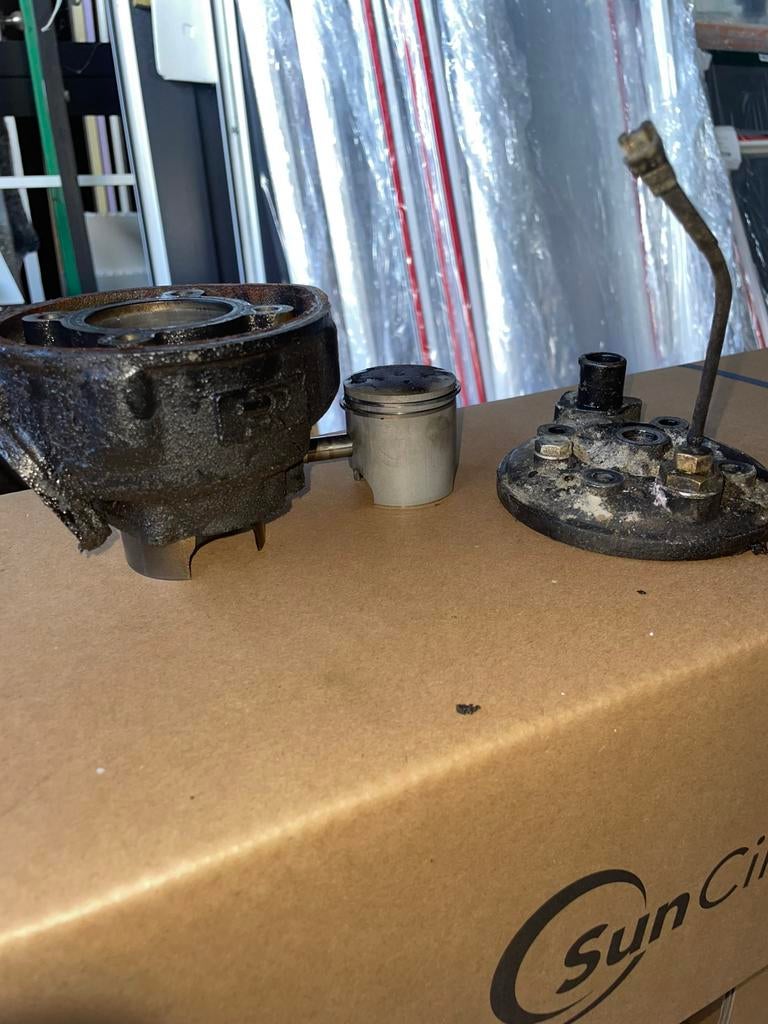 Snelle minarelli horizotaal onderdelen, Fietsen en Brommers, Ophalen of Verzenden, Zo goed als nieuw, Benzine, Overige modellen