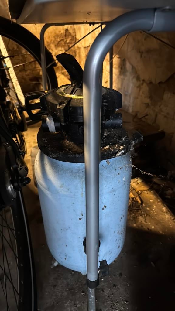 GRATIS Zwembad zandfilterpomp, Ophalen, Gebruikt