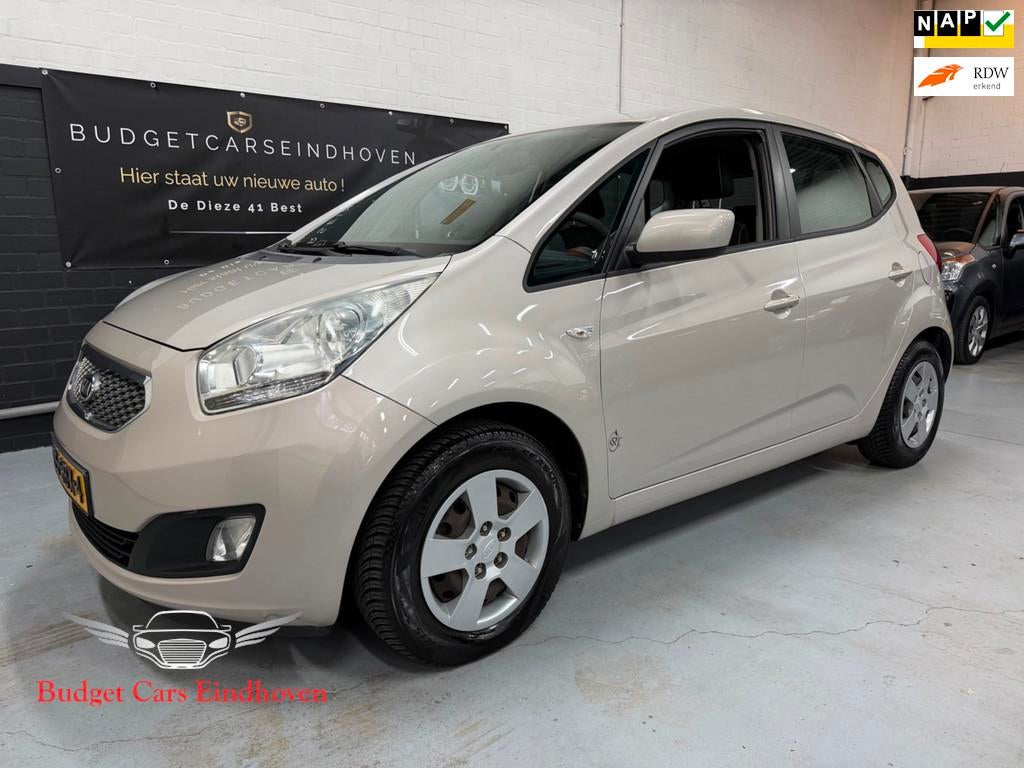 Kia Venga 1.4 CVVT Seven Navi/NAP/Airco/APK 05-2027!, Auto's, Voorwielaandrijving, Euro 5, Stof, Gebruikt