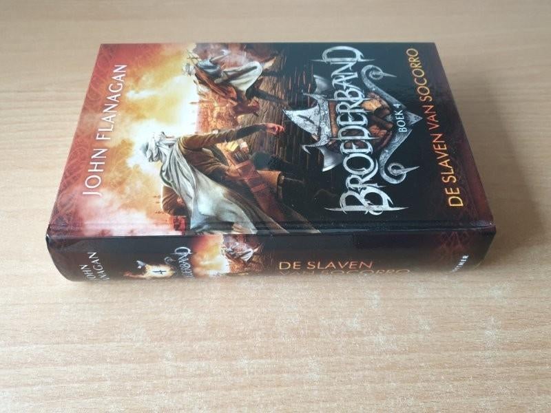 Flanagan - losse delen Grijze Jager, Broederband, ps te koop, Boeken, Ophalen of Verzenden, Gelezen, John Flanagan