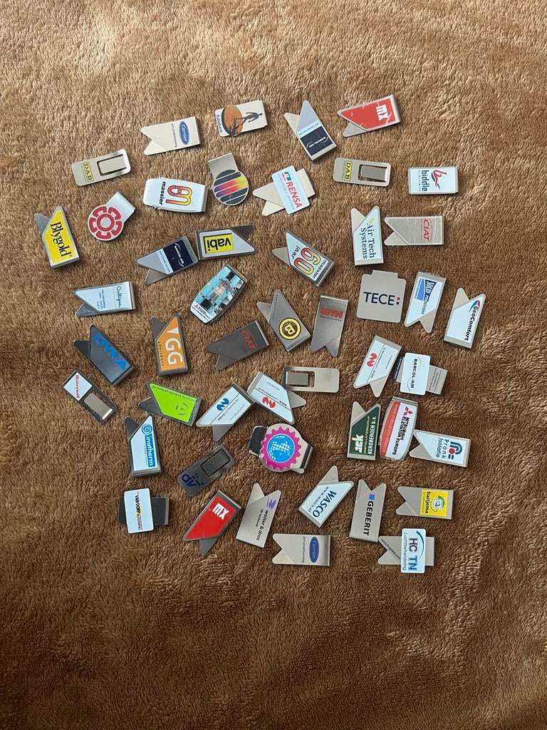 Collectie van 50+ Reclame Paperclips met Bedrijfslogo's, Verzamelen, Ophalen of Verzenden, Gebruikt, Gebruiksvoorwerp