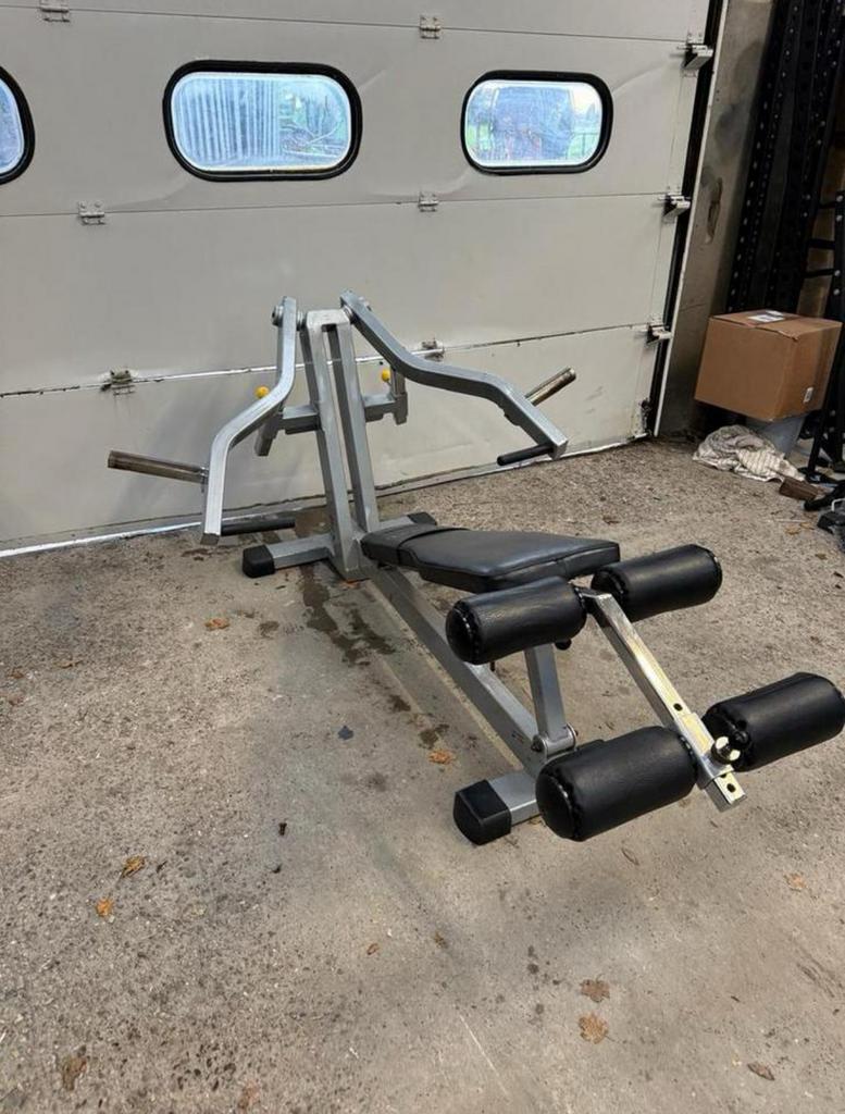 Decline benchpress machine / bench press / brustpresse, Sport en Fitness, Fitnessmaterialen, Ophalen, Benen, Gebruikt, -