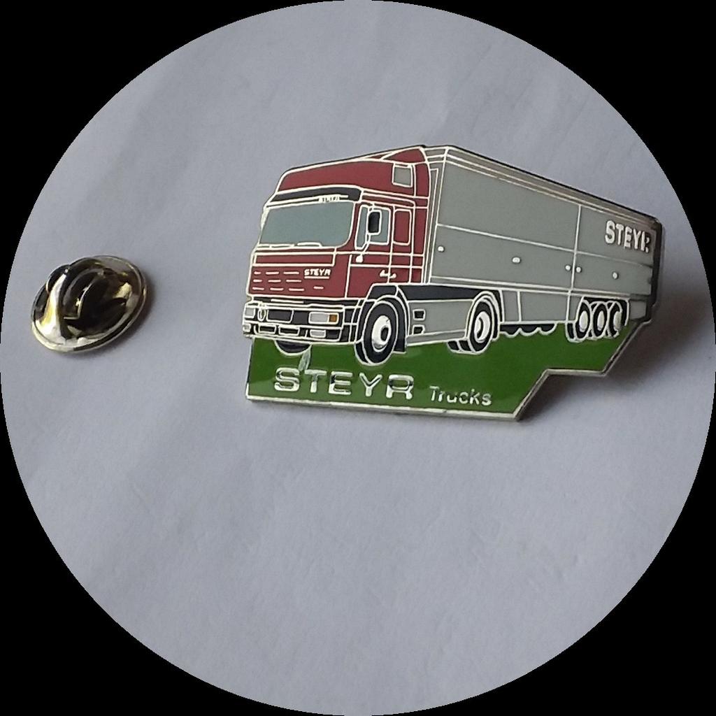 Zeldzame STEYR truck pin, Ophalen of Verzenden, Zo goed als nieuw, Transport, Speldje of Pin