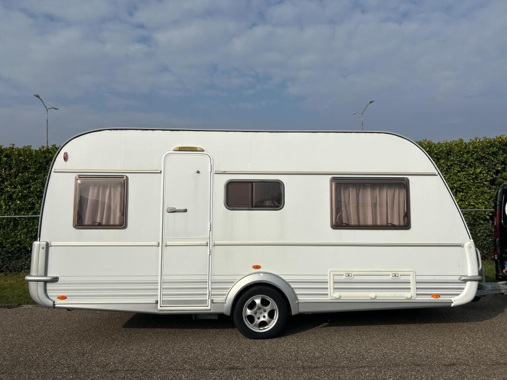 Tabbert Vivaldi 450 THD VOORTENT EN LUIFEL, Caravans en Kamperen, Caravans, Weinsberg / Knaus Tabbert AG, Rondzit, Tabbert, Bedrijf