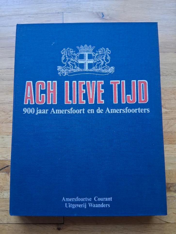 900 jaar Amersfoort en de amerfoorters 14 delen in band, Boeken, Geschiedenis | Stad en Regio, Zo goed als nieuw, Ophalen of Verzenden