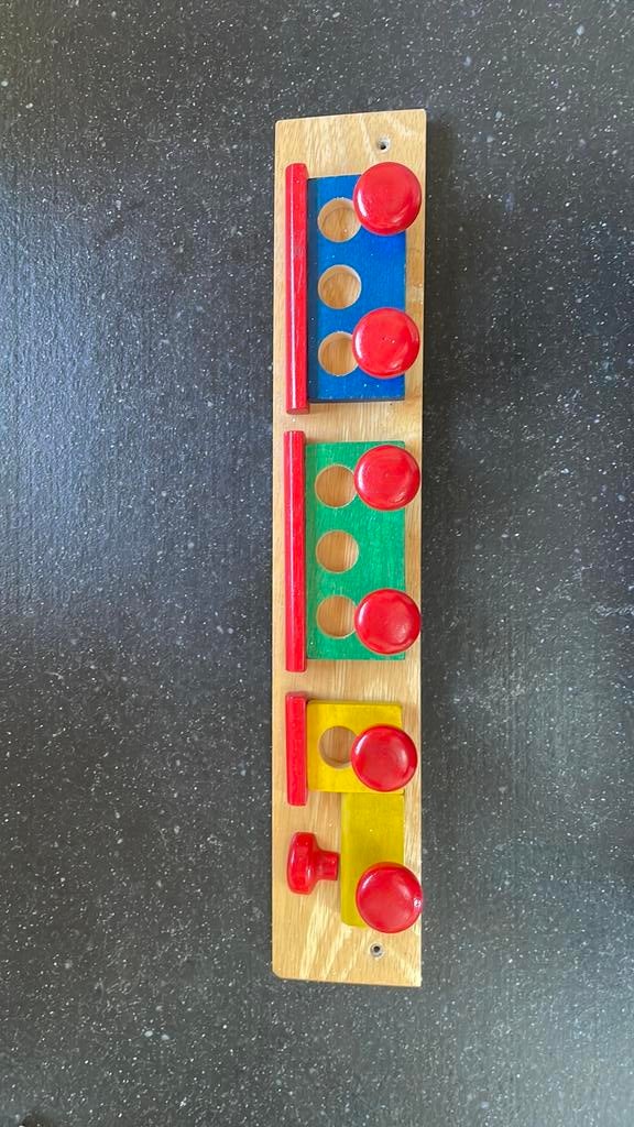 Vintage houten kinderkapstok, Ophalen of Verzenden, Zo goed als nieuw, Minder dan 100 cm, Kinderkapstok