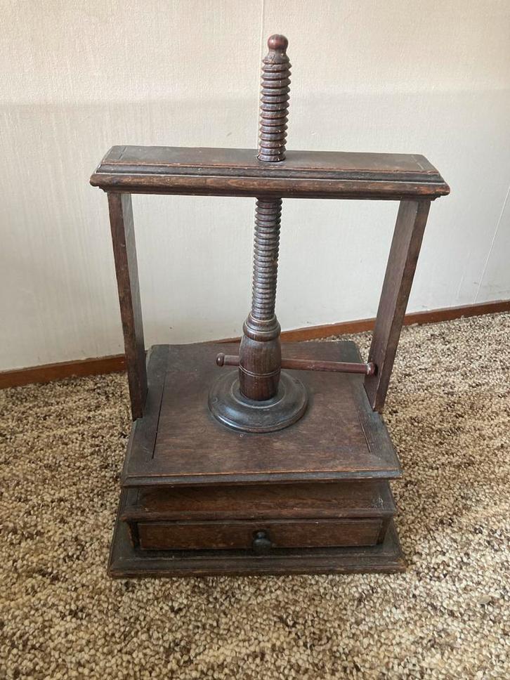 Prachtige antieke boekenpers met aankoopbewijs, Antiek en Kunst, Antiek | Gereedschap en Instrumenten, Ophalen