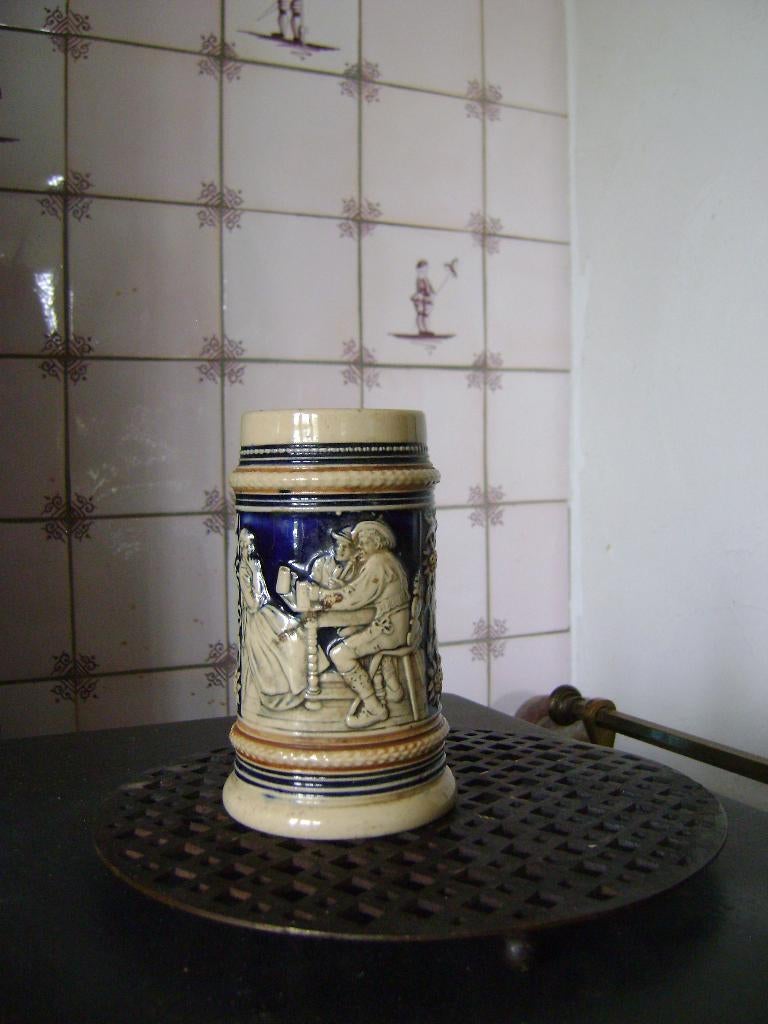 kleine Duitse bierpul - Hoogte 13 cm.- genummerd, Verzamelen, Ophalen of Verzenden, Zo goed als nieuw, Pul(len), Overige merken