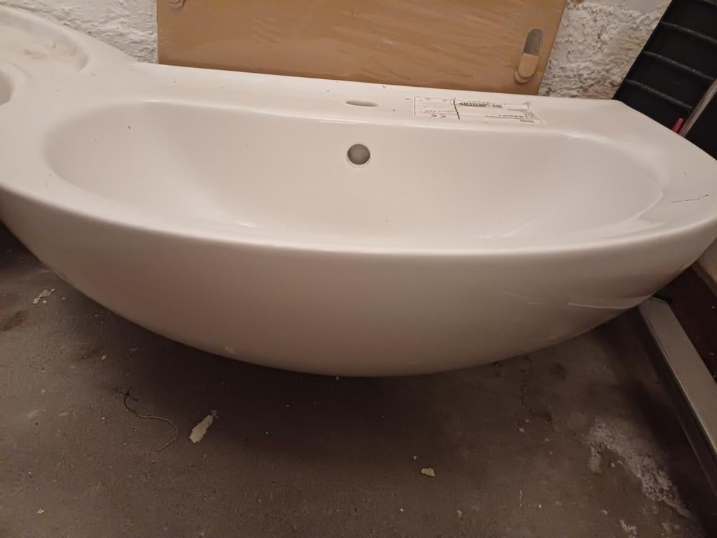 Nieuwe wastaffel zonder kraan, Ophalen, Nieuw