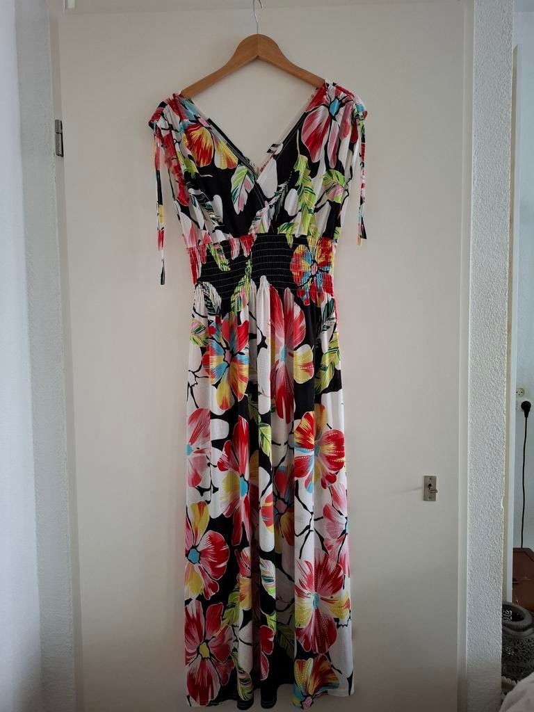 Mooie bloemenjurk van Sweet Girl in maat XL/XXL, Kleding | Dames, Jurken, Overige kleuren, Sweet Girl, Maat 46/48 (XL) of groter