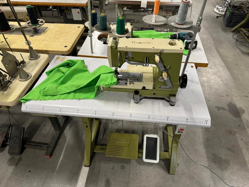 Industriele naaimachine rimoldi kettingsteek machine, Overige merken, Gebruikt, Ophalen of Verzenden, Naaimachine