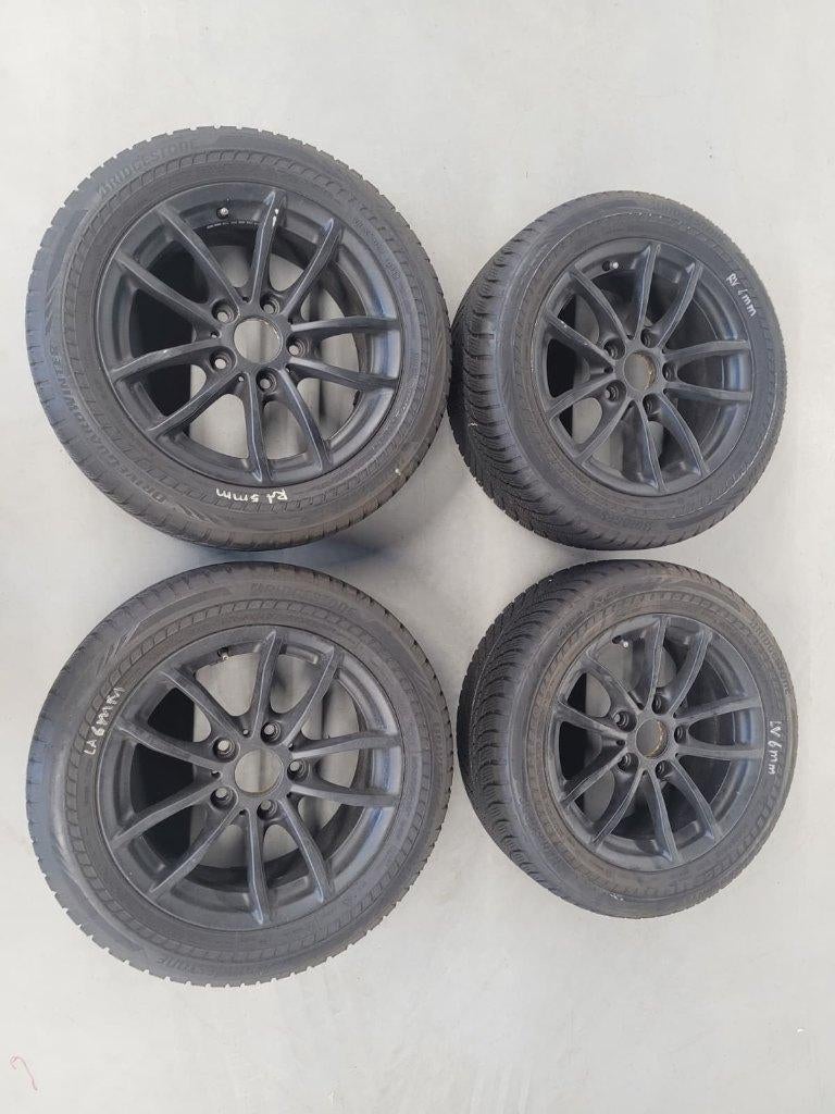 BMW F20, 16 inch velgen, Ophalen