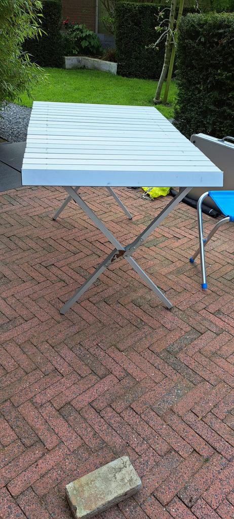 Kampeertafel, handig inklapbaar/oprolsysteem 110x70cm, Ophalen, Zo goed als nieuw, Campingtafel