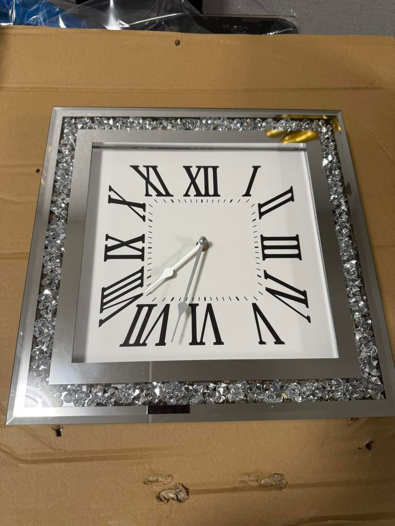 Muur klok, Huis en Inrichting, Woonaccessoires | Klokken, Ophalen of Verzenden, Zo goed als nieuw, Wandklok