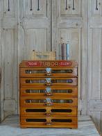 Oude garenkast met opschrift, Ophalen of Verzenden