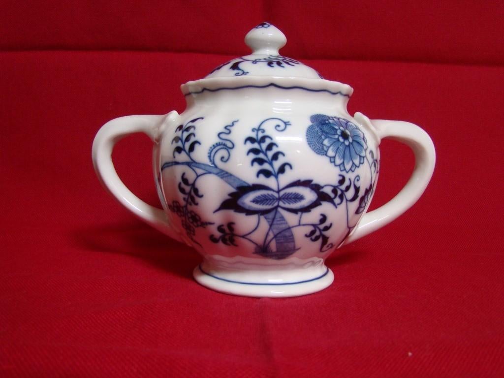 BLUE DANUBE servies  /   suikerpot, Antiek en Kunst, Antiek | Servies los, Ophalen of Verzenden