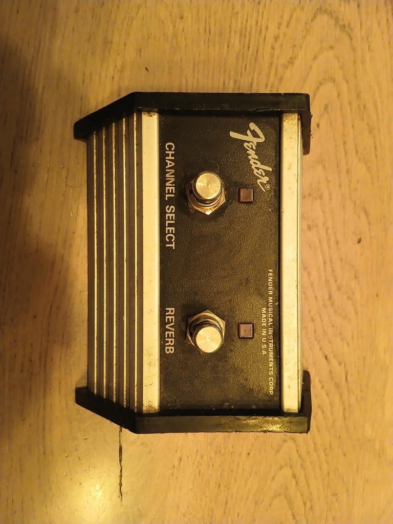 Fender Channel Select Reverb pedaal, Ophalen, Gebruikt, Reverb