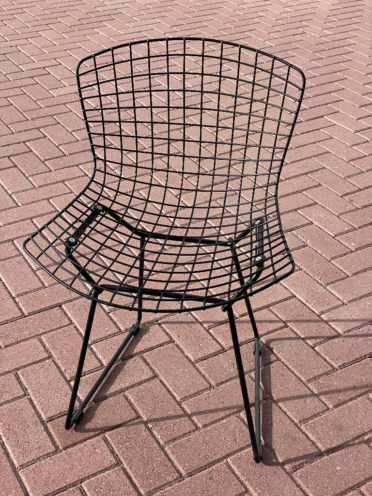 Eetkamerstoel zwart draadstaal Bertoia style, Huis en Inrichting, Ophalen, Zwart, Metaal, Eén