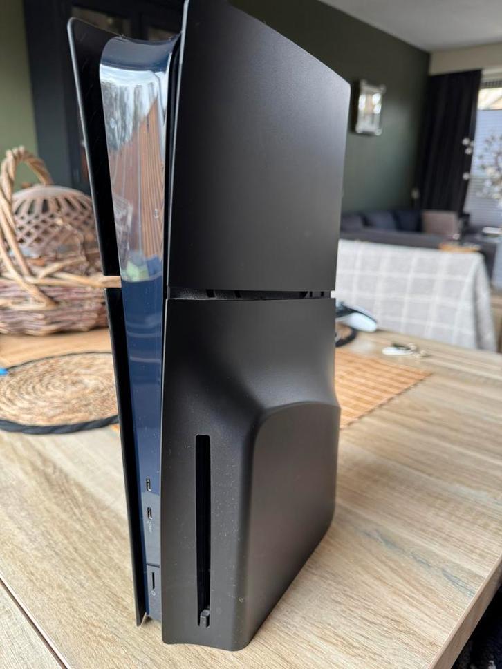 Playstation PS5 zwart!, Spelcomputers en Games, Spelcomputers | Sony PlayStation 5, Zo goed als nieuw, Ophalen of Verzenden