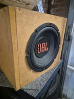 JBL subwoofer voor de auto, Ophalen
