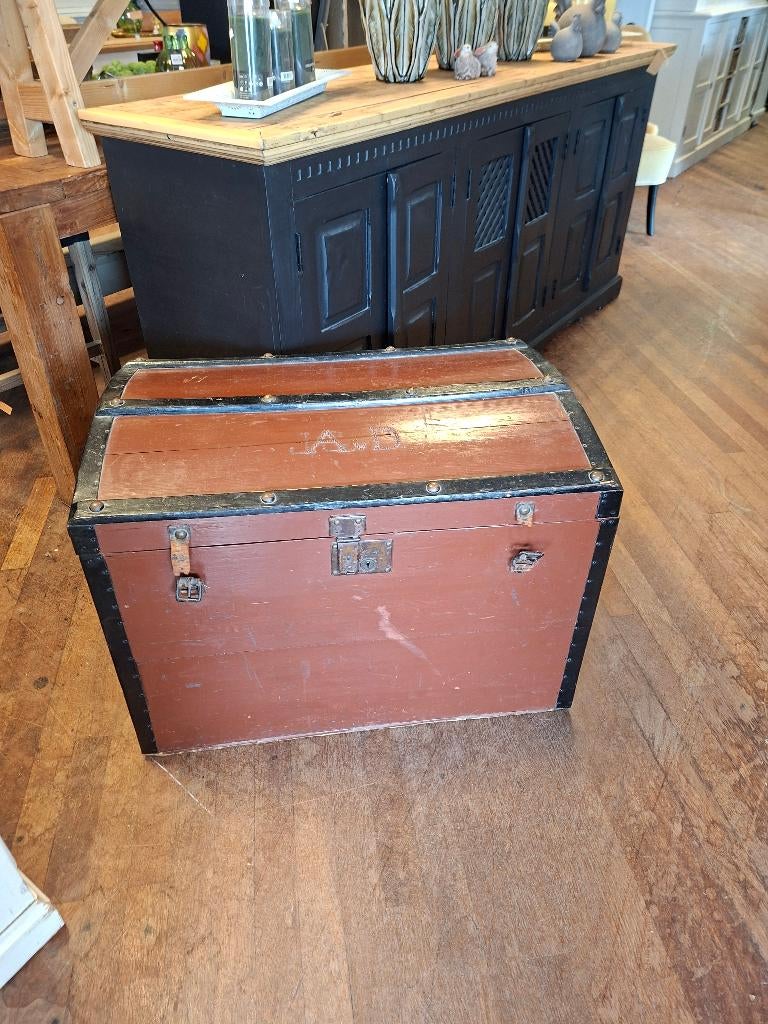 Oud houten hutkoffer, Overige houtsoorten, Gebruikt, 50 tot 100 cm, 50 tot 75 cm